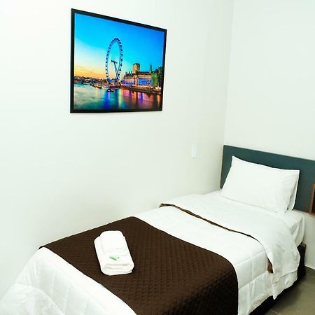 London Executive Hotel Cafelandia  Екстериор снимка