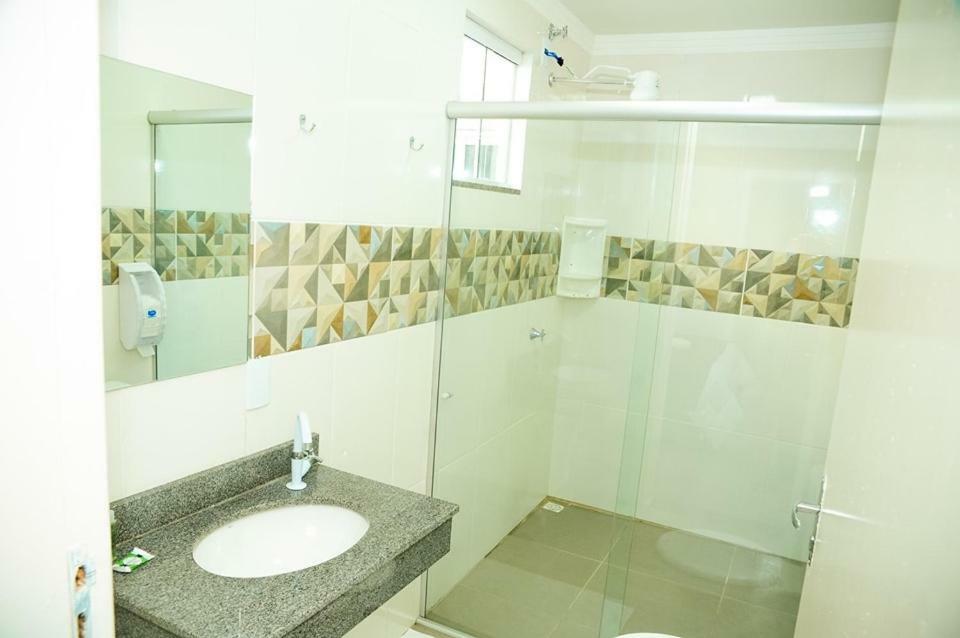 London Executive Hotel Cafelandia  Екстериор снимка